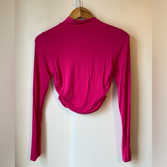 Free With Purchase Pink Turtle Neck Runched Long Sleeve Medium - Picture 2 of 8